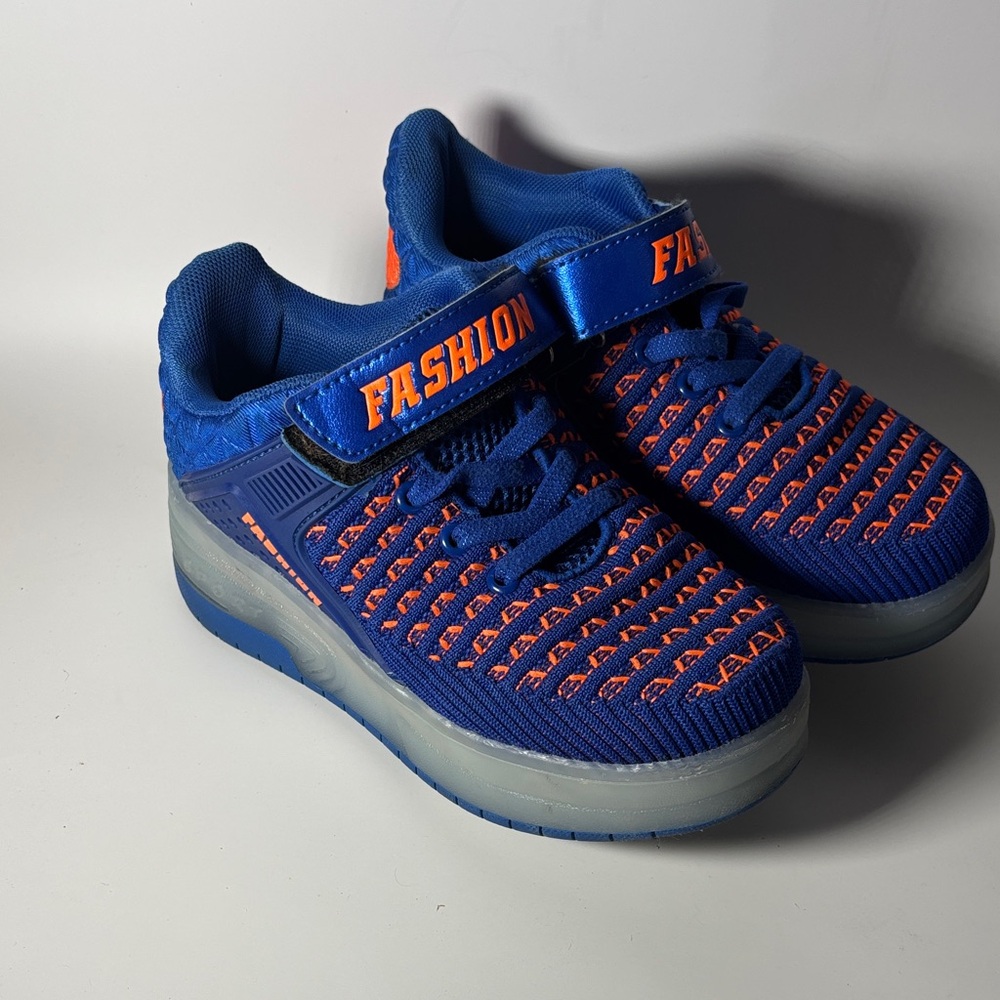 Kid’s Fashion Roller Shoes -Light Up -Rechargeable Sneakers for Children